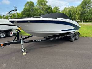 New 2023 Glastron GX 215