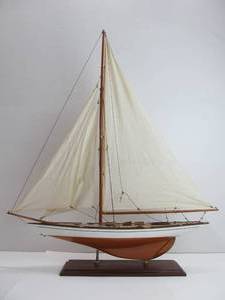 lot 41 image: Nice Wood & Canvas Sailboat Display