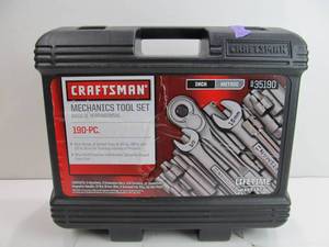 lot 46 image: Like-New CRAFTSMAN 190 Piece Mechanics Tool Set
