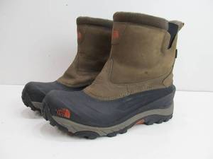 lot 49 image: Like-New NORTH FACE Mens Winter Zip-Up Boots - Size 11.5