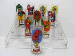 lot 53 image: Lot of 10 Original Vintage 1970s Pepsi Superhero Collector Glasses