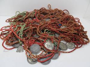 lot 64 image: LARGE Collection of Old Vintage ODDFELLOWS Ceremonial Medallions