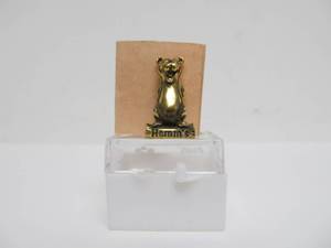 lot 13 image: Vintage 1970s HAMMS Bear Tie Tack