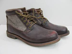 lot 81 image: Olukai Mens Leather Boots - Size 11.5