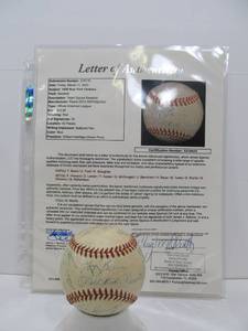 lot 122 image: Authentic 1950s New York Yankees Team Signed Baseball