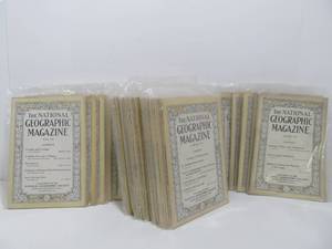 lot 124 image: Large Set of Original Antique 1917-1919 WW1 era National Geographic Magazines