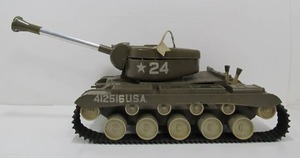 lot 221 image: Large Vintage REMCO U.S. Army Bulldog Toy Tank