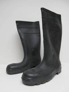 lot 266 image: Brand New Waterproof Boots - Mens Size 12