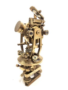 lot 324 image: Great Looking Solid Brass Surveying or Nautical Instrument