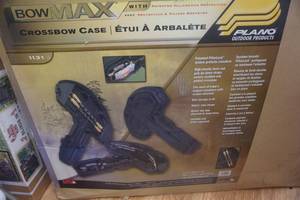 lot 5 image: Plano Bow Max Model 1131 Hard Sided Cross Bow CarryStorage Case
