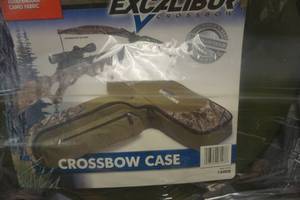 lot 16 image: Excaliber Brand Model 6008 Full Zipper Padded Cross Bow Case