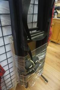 lot 86 image: Big Game Deer Stand Model CR011 16 Tree Stand Ladder Quick Step