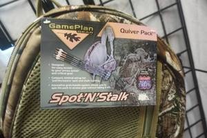 lot 88 image: Game Plan Gear Spot N Stalk Gear Bag Back Pack With Quiver