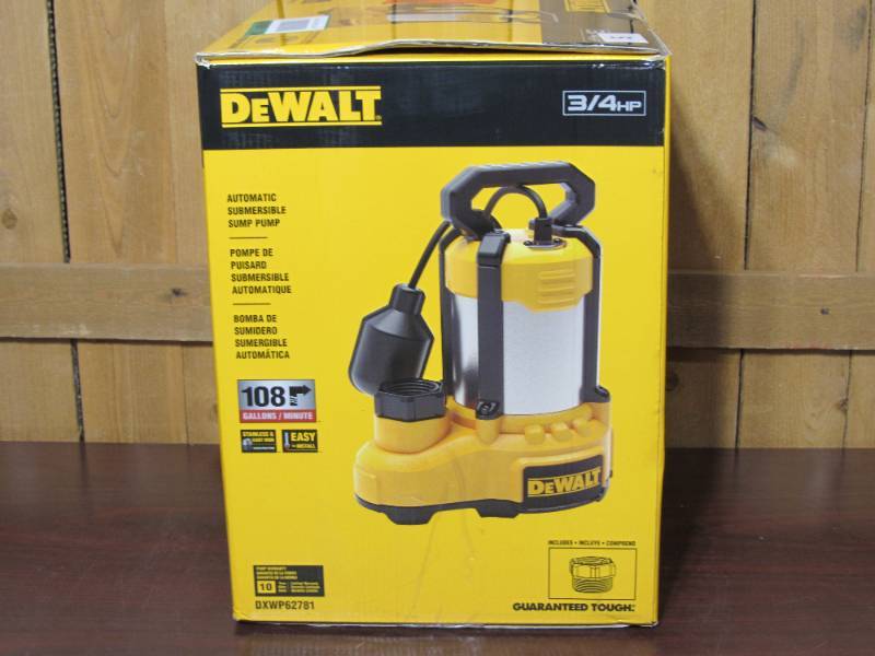 DEWALT 3 4 HP Stainless Steel Cast Iron Submersible Sump Pump