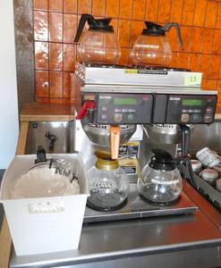 lot 13 image: Bunn double coffee maker and supplies - works