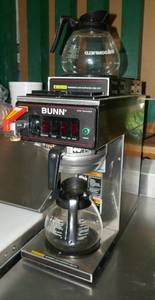lot 25 image: Bunn coffee maker model CWTF15