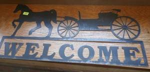lot 43 image: Metal WELCOME sign 47x23