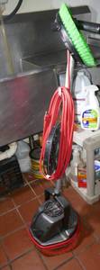 lot 129 image: Oreck floor scrubber model ORB550MC