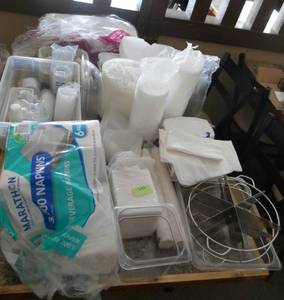 lot 144 image: Lot of napkins, pie cutters, small cups for condiments, take out containers