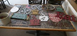 lot 152 image: Lot of dcorative signs