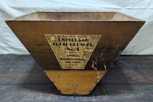 Vintage Wooden Universal Fruit Crusher No. 4