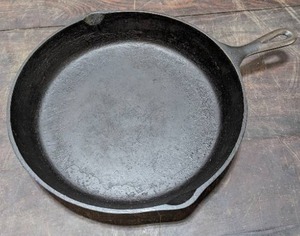 Cast Iron 12 Skillet