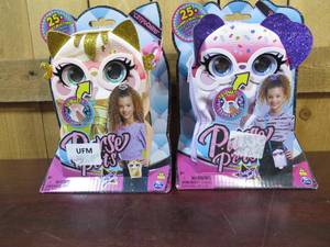 lot 7 image: Bundle of TWO Purse Pets