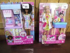 lot 35 image: Barbie Bundle - Pediatrician & Ice Cream Shop