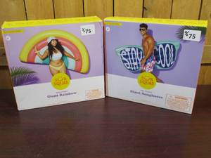 lot 75 image: Giant Pool Floaties Bundle