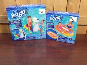 lot 92 image: Bestway H2O Go Flash N Splash Seal Ride-On & Bestway H2O Go Junior Boat