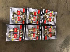 lot 46 image: Lot of Defiant Naples Polished Brass Keyed Entry Door Handle with Single Cylinder Deadbolt Combo Pack  Customer Returns See Pictures