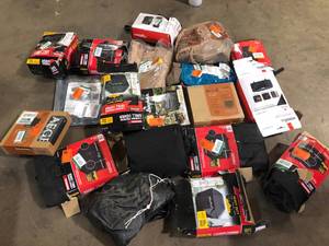 lot 50 image: Lot of Assorted Grill covers Items Various Models and Conditions   Customer Returns See Pictures