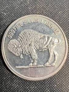 1 TROY OZ .999 FINE SILVER INDIAN BUFFALO ROUND