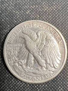 1942-D US WALKING LIBERTY HALF DOLLAR XF