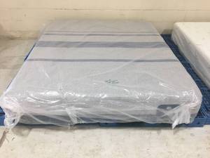 lot 16 image: Brand New Serta iComfort Blue Max Touch 1000 12.5 Cushion Firm Memory Foam California King Mattress
