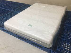Brand New 10.5 Medium Firm Memory Foam Full Mattress with Removable Cover