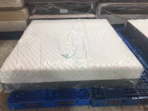 Brand New 14 Tempurpedic Style Medium Firm Hybrid King Mattress