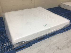 Brand New Health Care 11.5 Therapy Firm Cooling Gel Memory Foam King Mattress