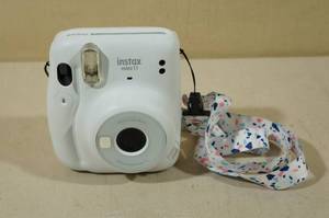 Fujifilm instax Mini 11 Instant Camera White