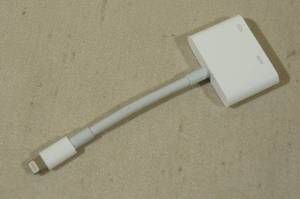 Apple Lightning to Digital AV Adapter