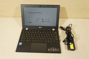 Acer 11 Chromebook Laptop Computer - Model No N17Q8