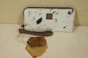 STS Classic Cowhide Clutch