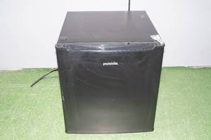 Proctor Silex 1.7cu ft Household Refrigerator
