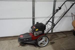 weed trimmer