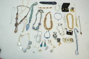 Vintage jewelry, mixed lot