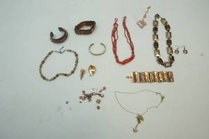 Vintage copper jewelry and other
