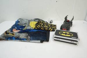 Batman lot plus Batmobile