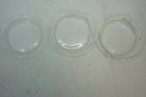 Glass pie pans
