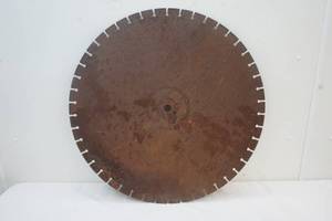 Huge saw blade