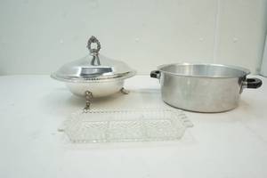 Kitchen lot